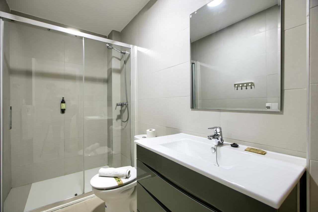 Charming Madrid La Elipa - 3 Dormitorios エクステリア 写真
